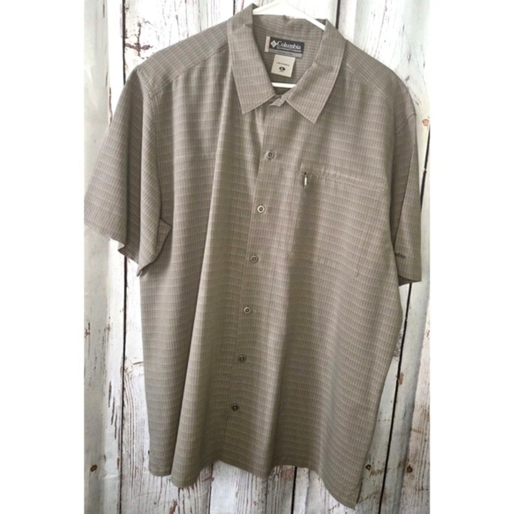 Men's Columbia GTR Short Sleeve Button Down Shirt Gray Plaid Rayon Blend sz XL‎